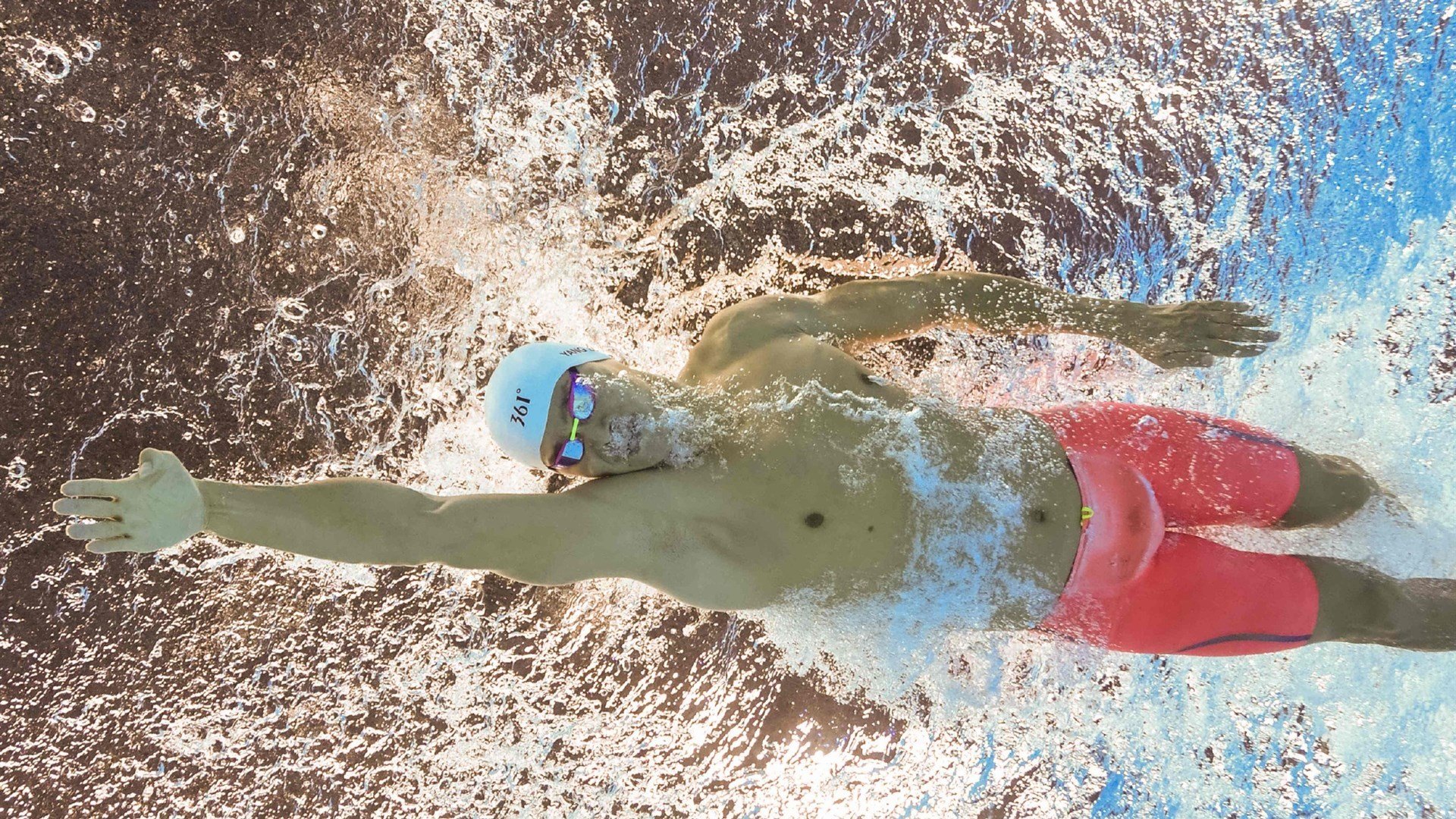 “南非羚羊队的非洲之星：萨尔·巴赫的荣耀时刻”