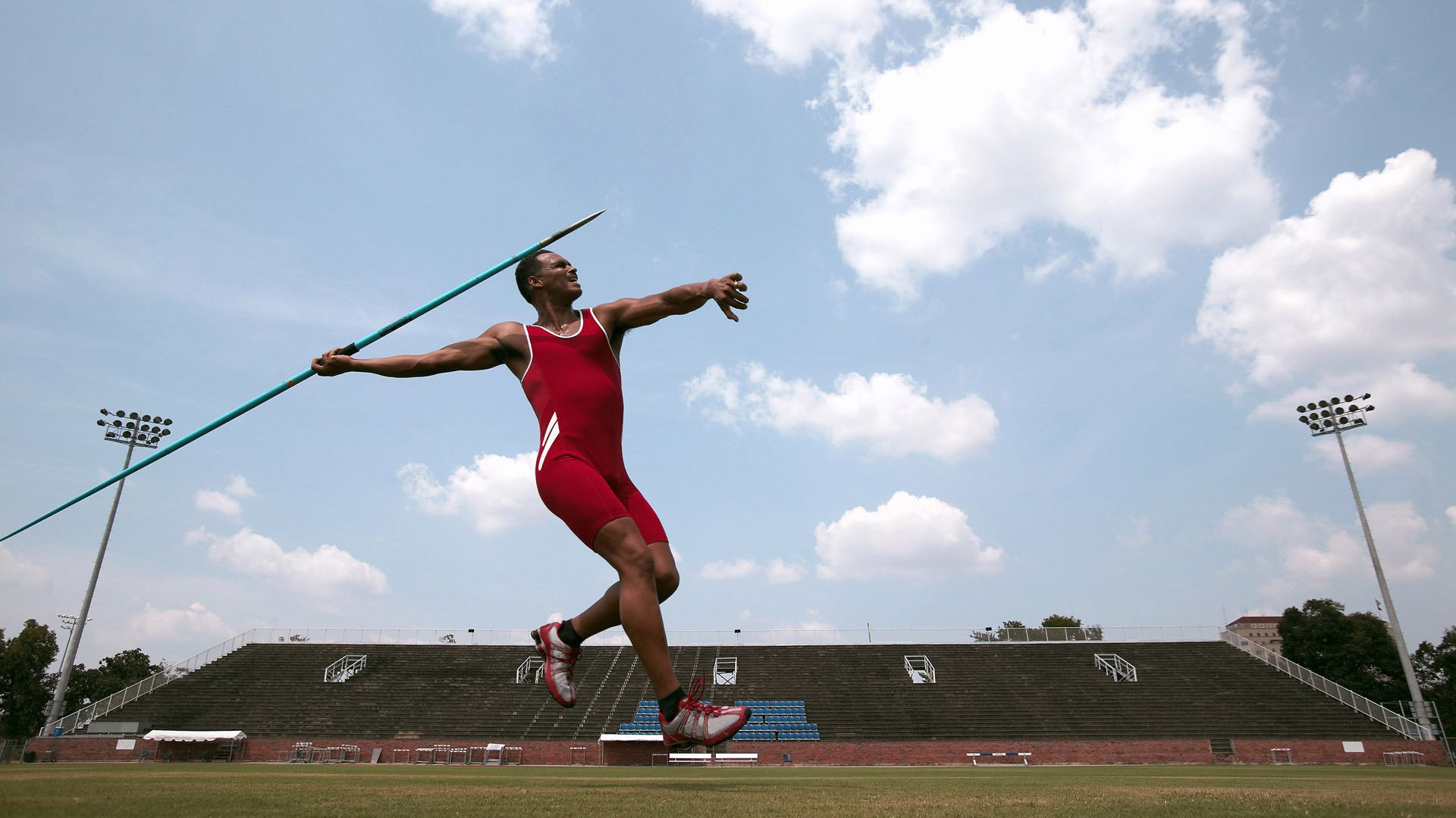 爱游戏体育娱乐-“橄榄球日”全民参与热情高涨